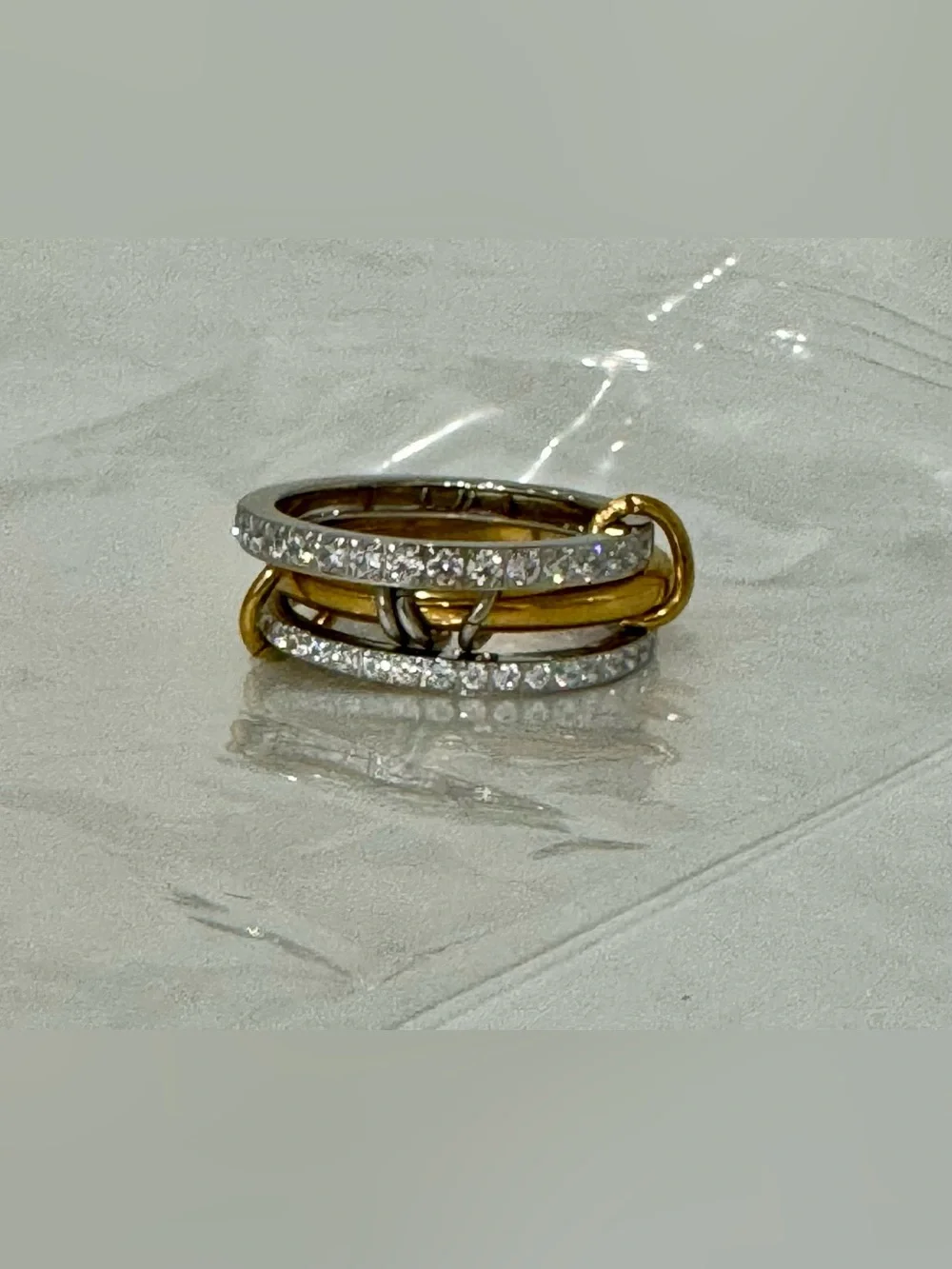 NEW💍✨Two-Tone Crystal Interlocking Statement Ring Size 8